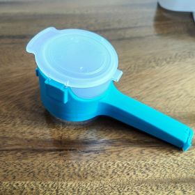 Food Storage Sealing Clips With Pour Spouts; Kitchen Chip Bag Clips; Plastic Cap Sealer Clips; Great For Kitchen Food Storage And Organization (Color: Blue)